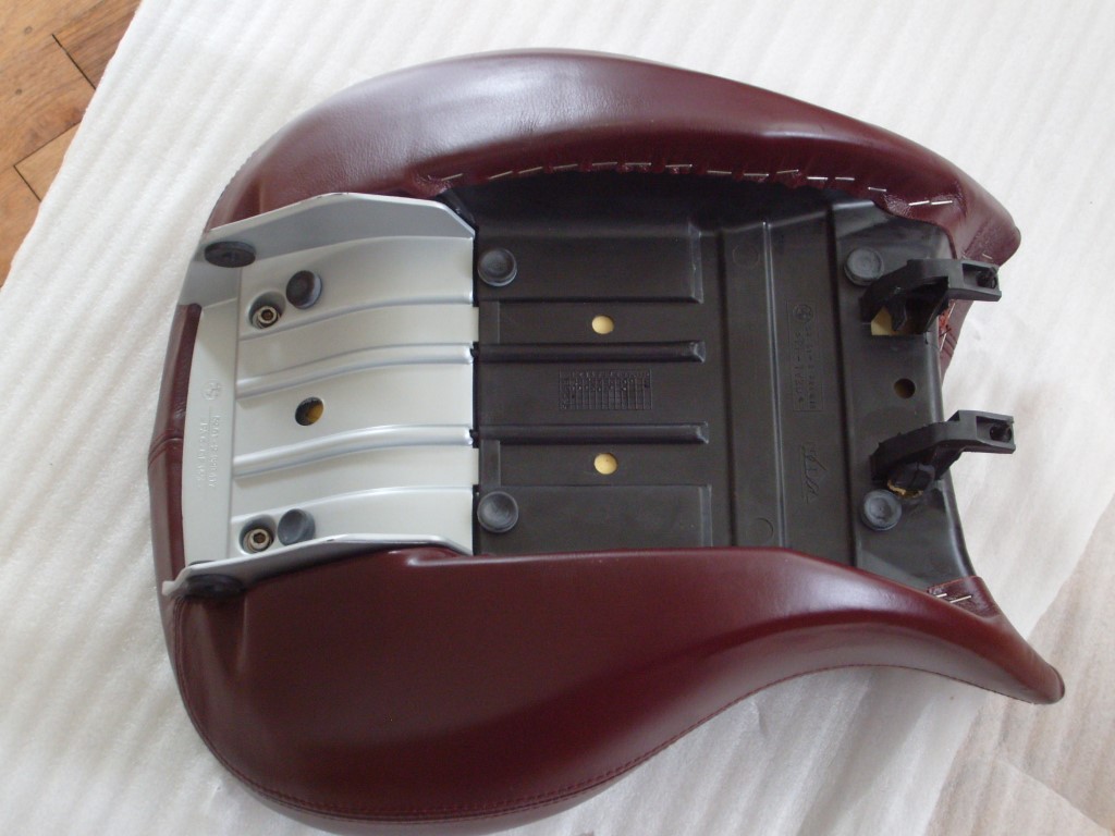 Bmw 1200c seats